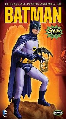 Moebius Batman Classic 1/8 Batman 10" Figure With Base 950